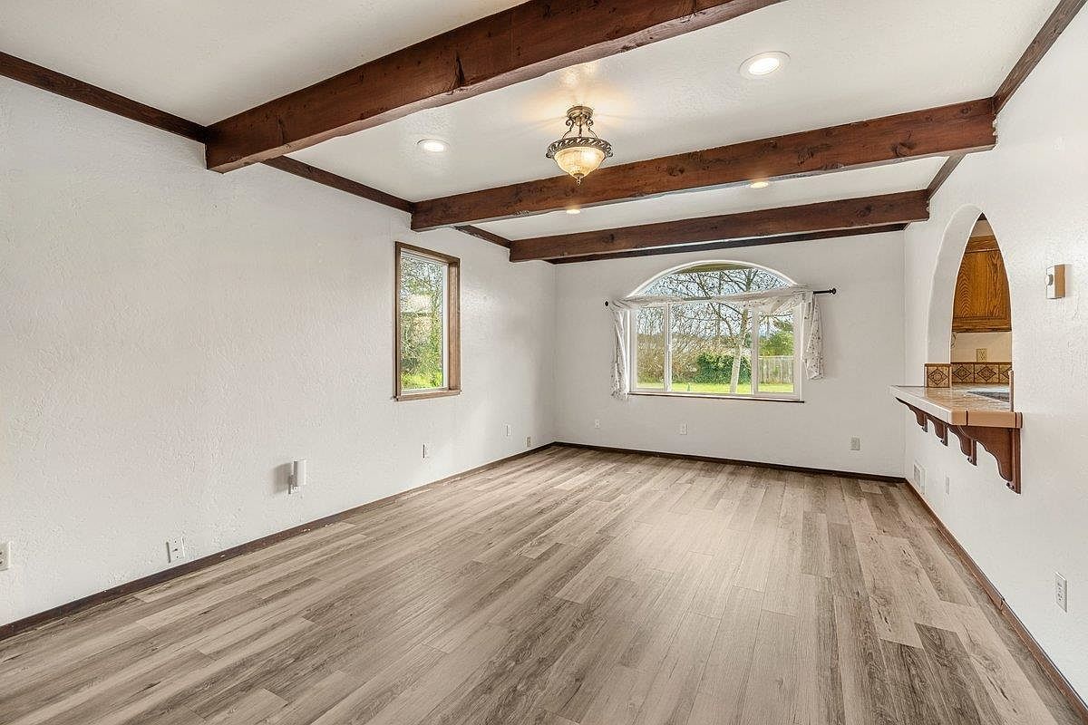 344 Joaquin St Crescent City, CA 95531 - Thumbnail 5