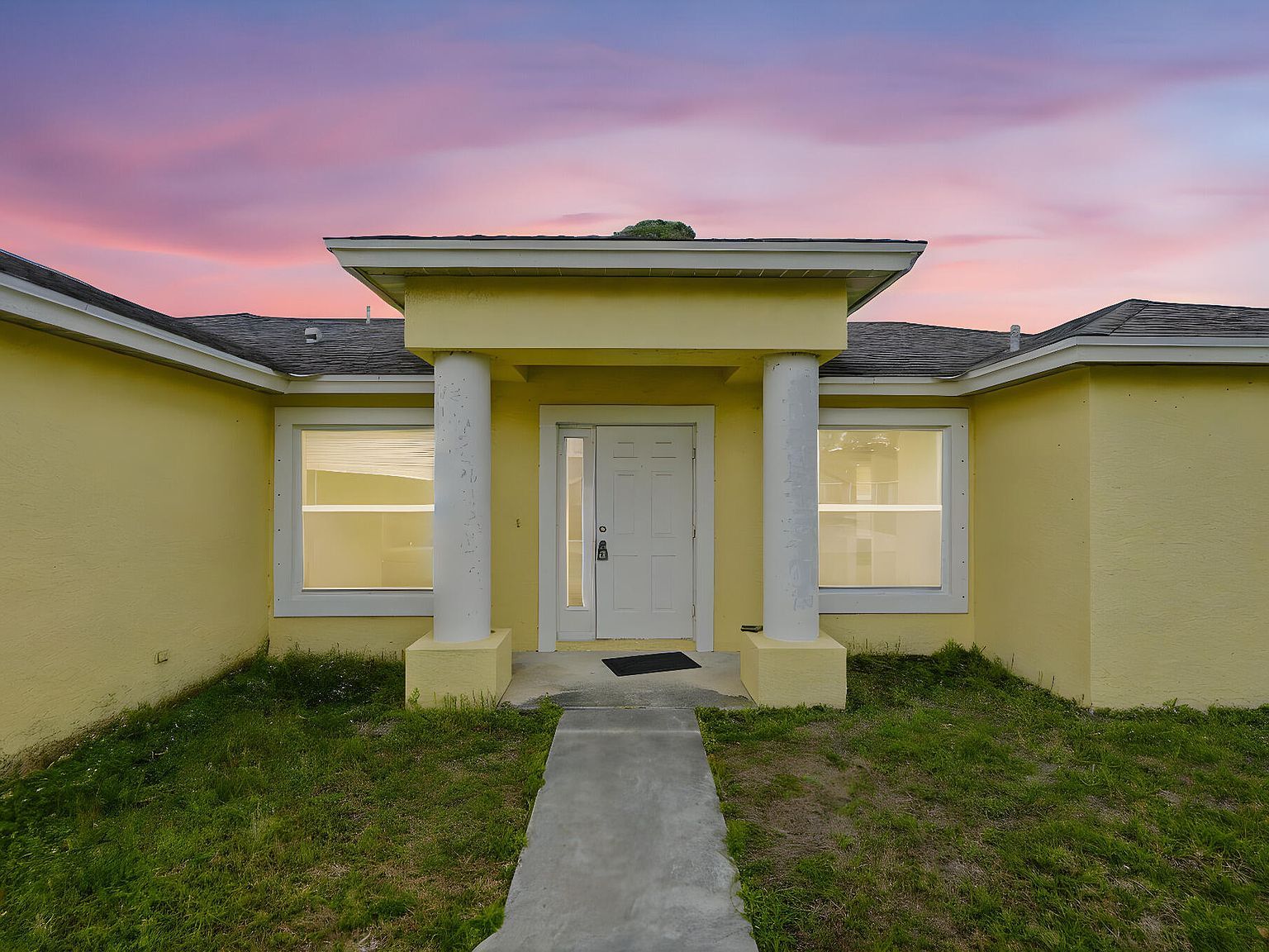 1566 SE Sutton St Port Saint Lucie, FL 34983 - Thumbnail 5