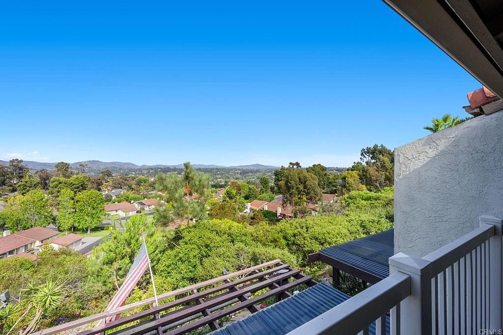 1866 Forestdale Dr Encinitas, CA 92024 - Thumbnail 5