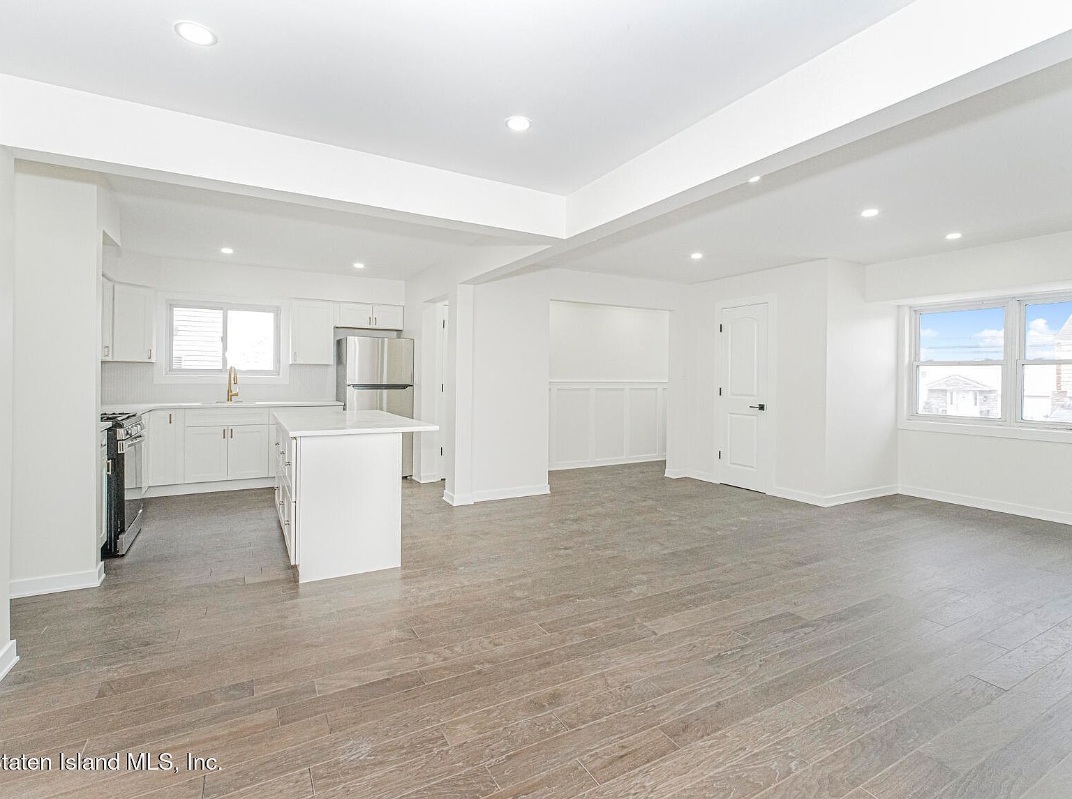 126 Annadale Rd Staten Island, NY 10312 - Thumbnail 5