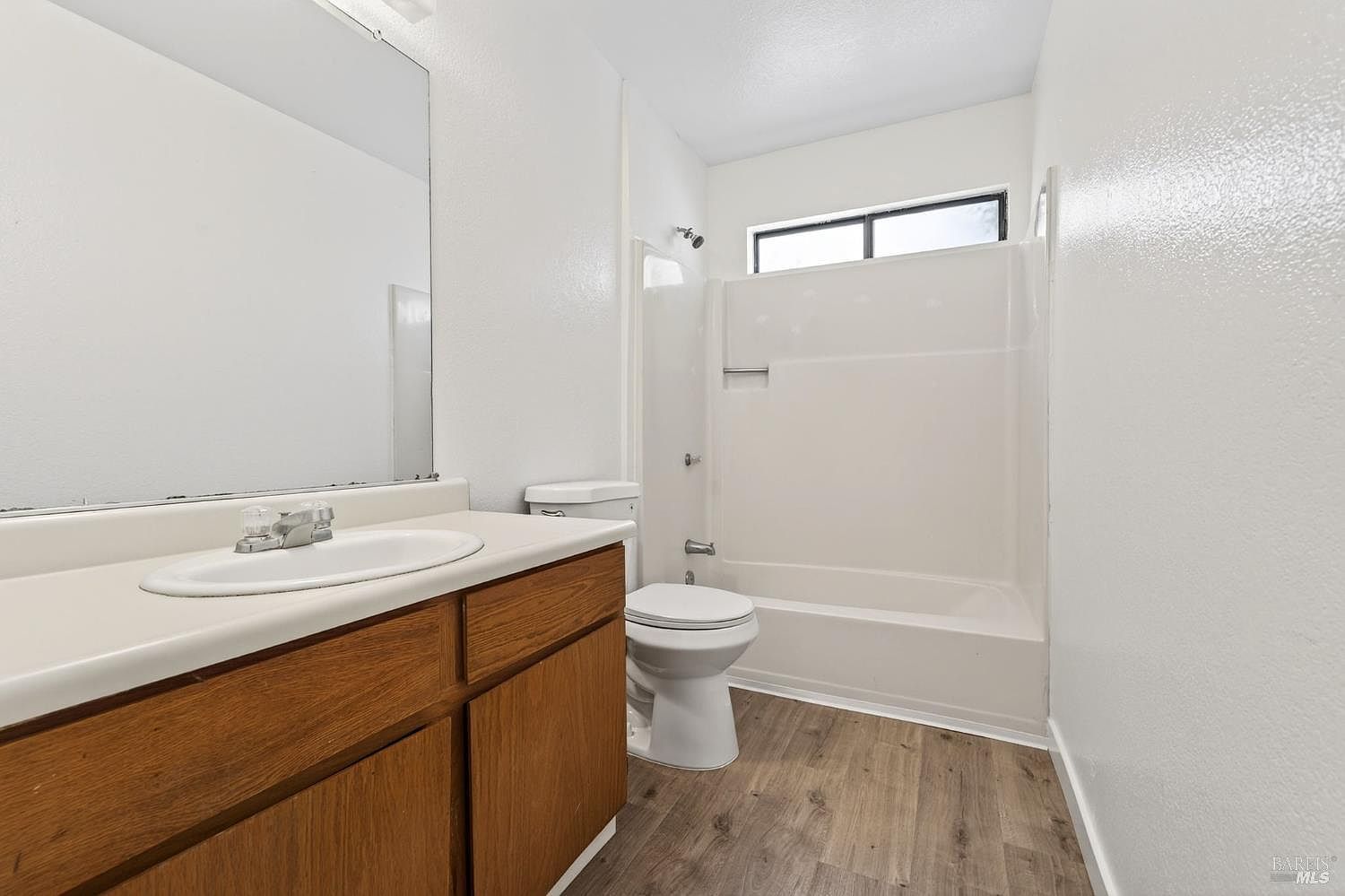 230 Courtyards E Windsor, CA 95492 - Thumbnail 5