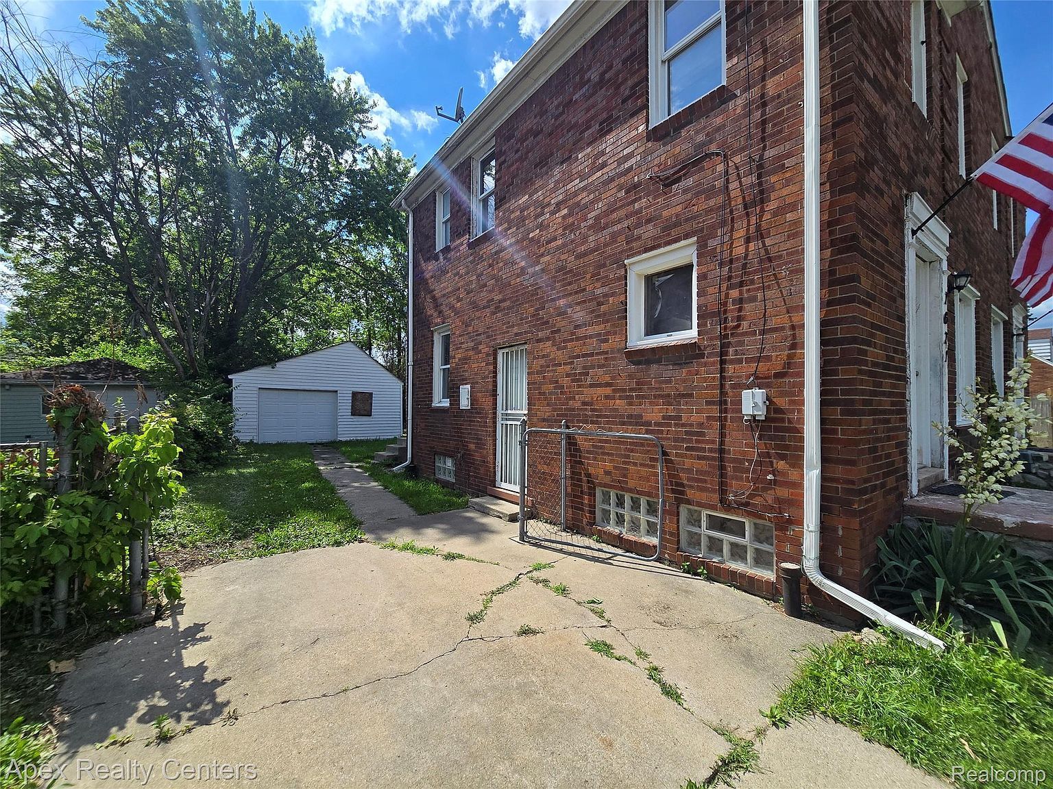 7671-7675 Evergreen Ave Detroit, MI 48228 - Thumbnail 5