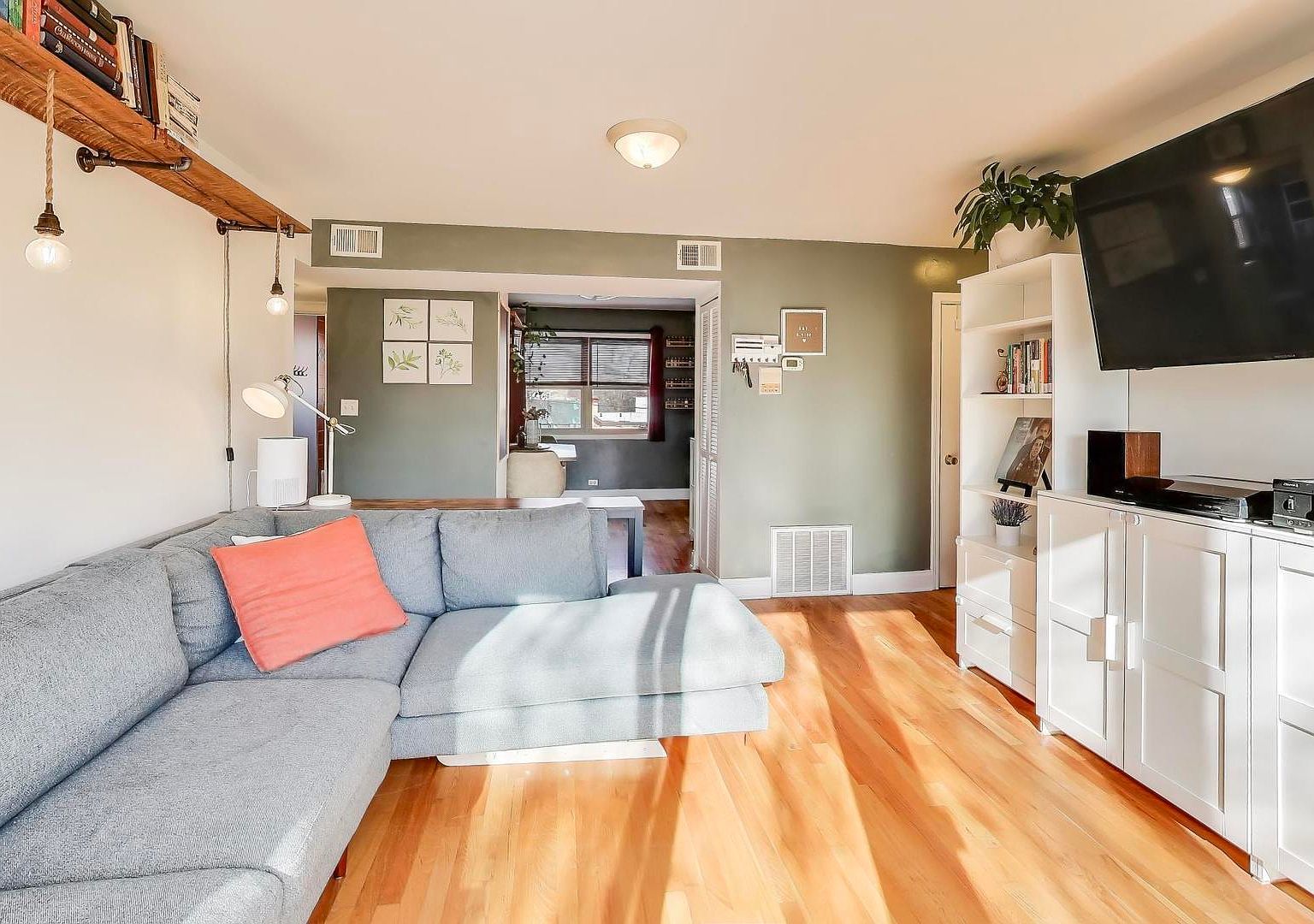 7531 N Damen Ave #2 Chicago, IL 60645 - Thumbnail 5