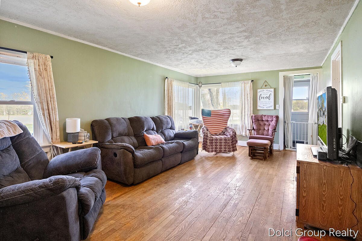 20690 Coolidge Rd Big Rapids, MI 49307 - Thumbnail 5
