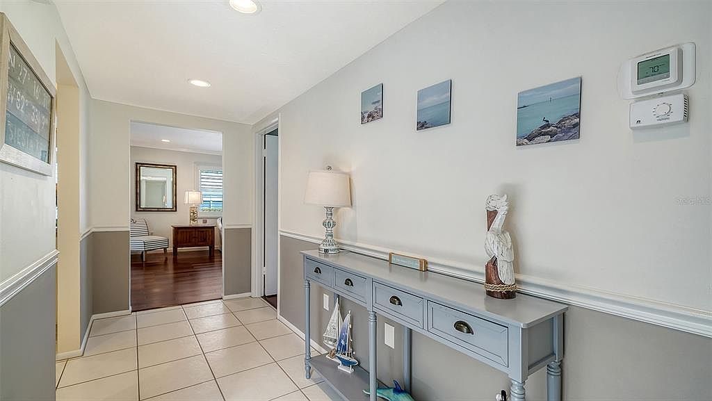 2721 Riverbluff Pl #V-50 Sarasota, FL 34231 - Thumbnail 5