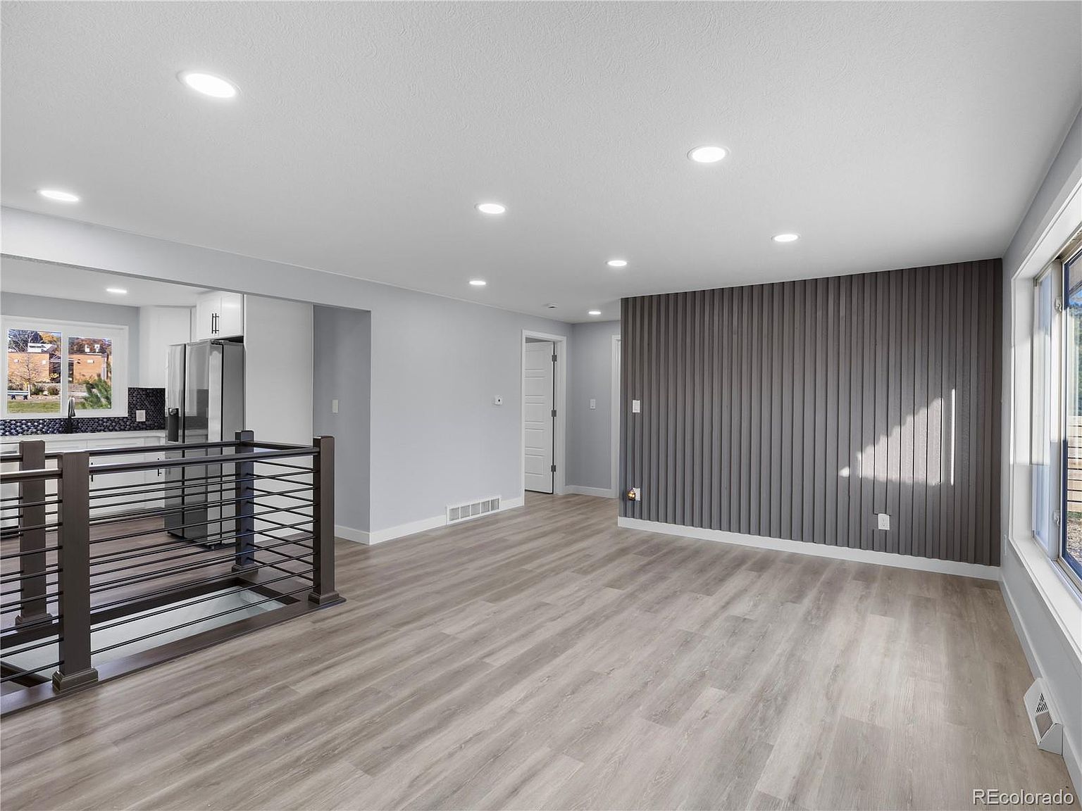 951 E 10th Ave Broomfield, CO 80020 - Thumbnail 5