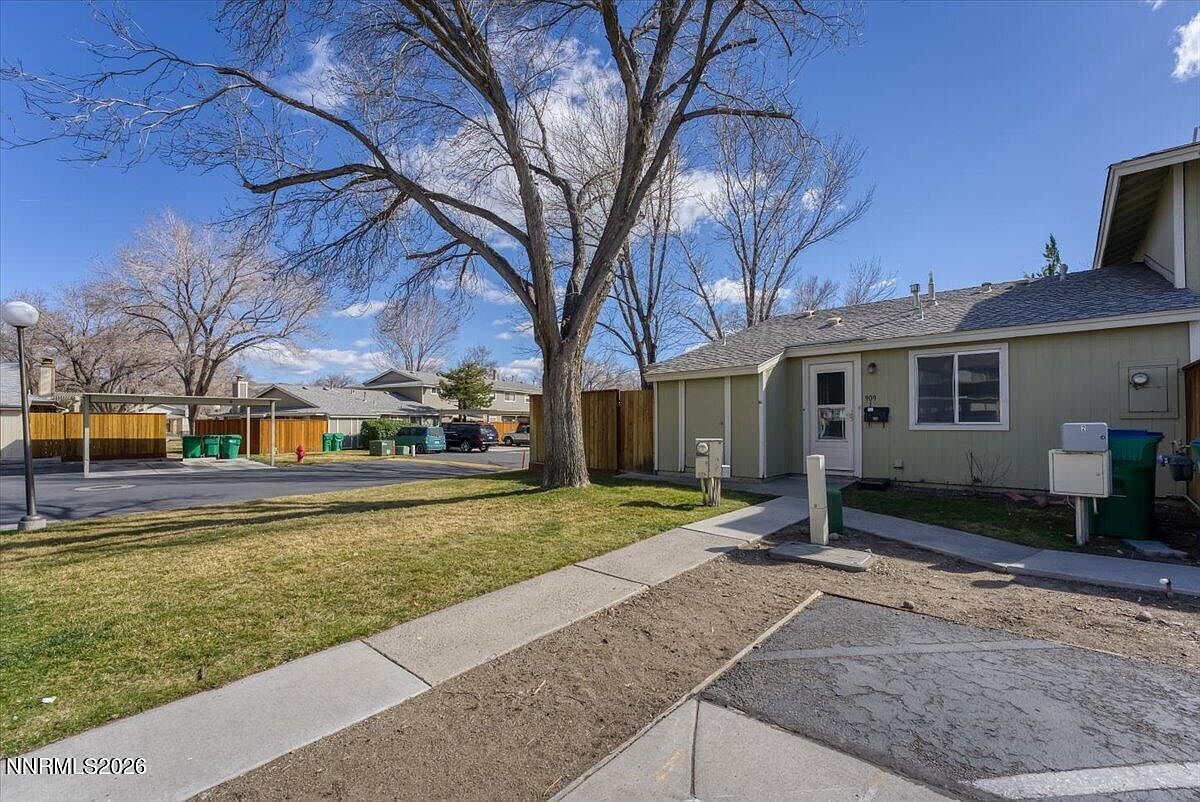 909 Mesa Ridge Dr APT 1 Sparks, NV 89434 - Thumbnail 5