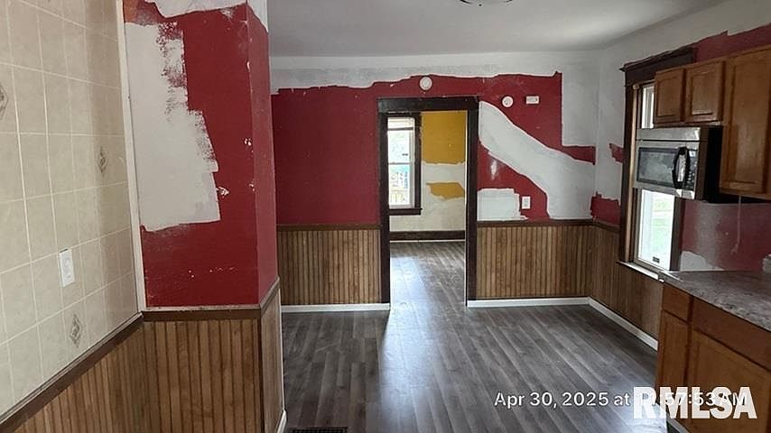 3915 11th St Rock Island, IL 61201 - Thumbnail 5