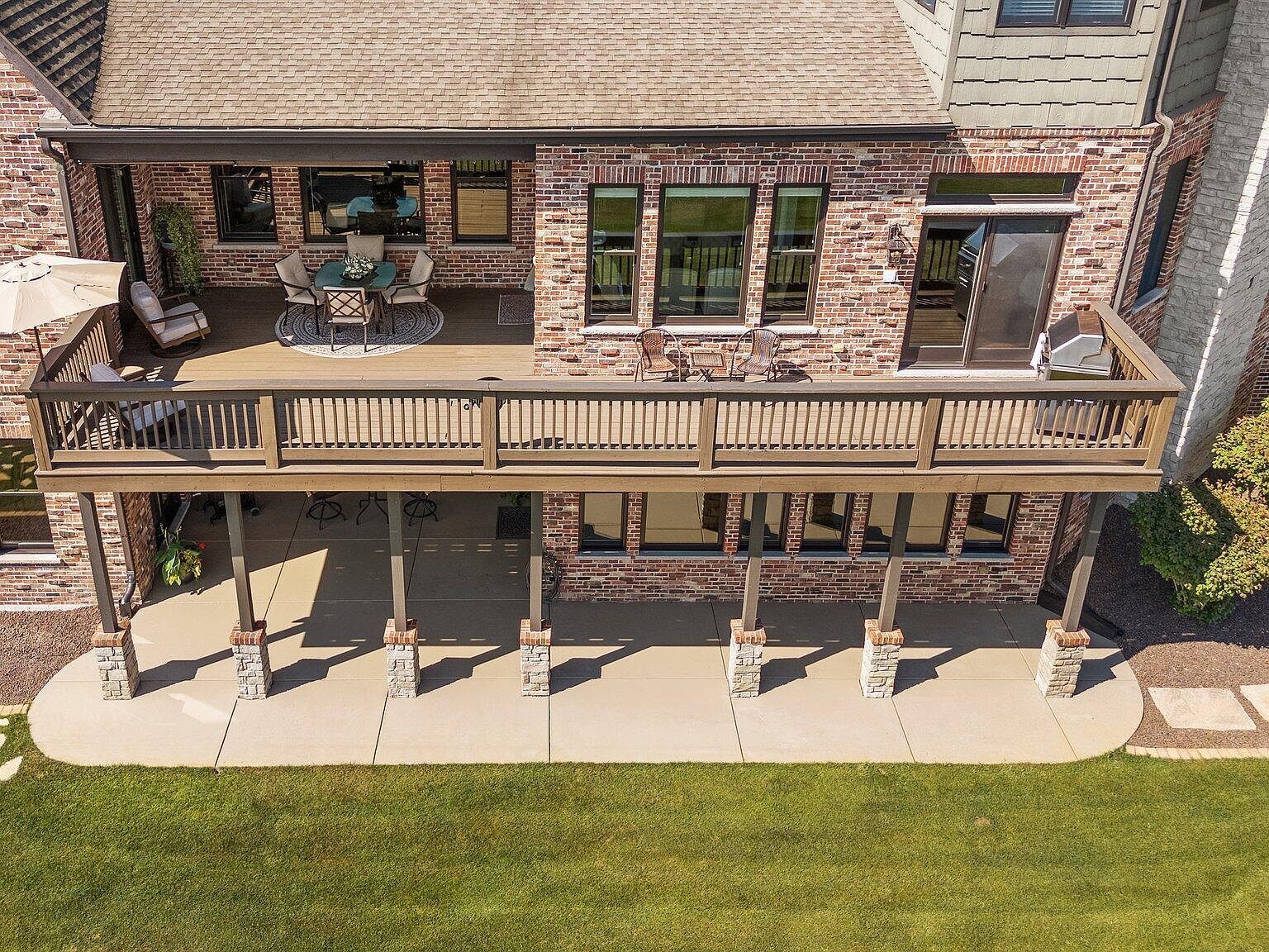 11429 Bell Pl Crown Point, IN 46307 - Thumbnail 5