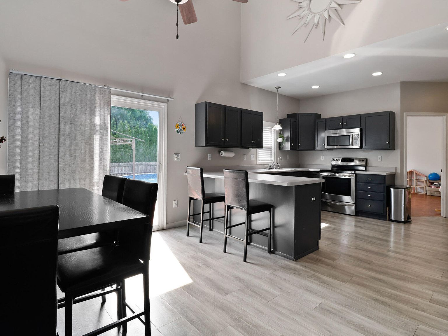 2131 Pepperbush Ave Chesterton, IN 46304 - Thumbnail 5