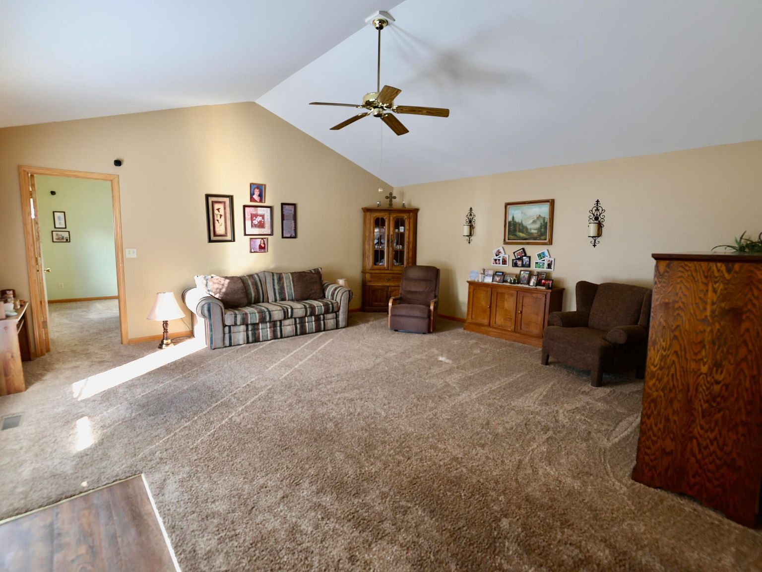 322 Valley Ct Lowell, IN 46356 - Thumbnail 5