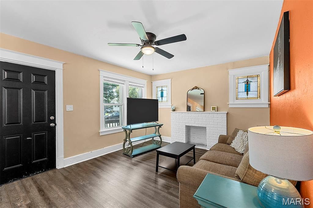 19 Lee Ave Ferguson, MO 63135 - Thumbnail 5