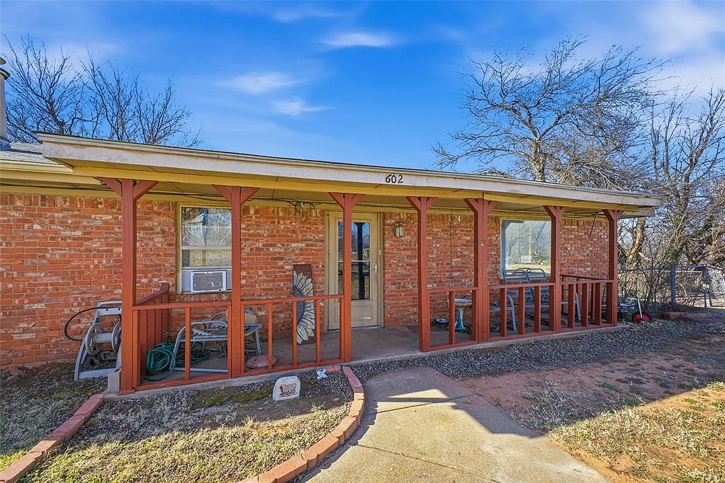 602 N High St Ninnekah, OK 73067 - Thumbnail 5