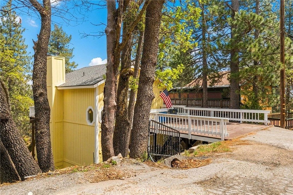 32807 Deer Lick Dr Arrowbear Lake, CA 92382 - Thumbnail 5