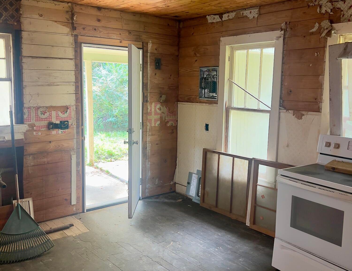 903 Alberta Ave Columbia, MS 39429 - Thumbnail 5