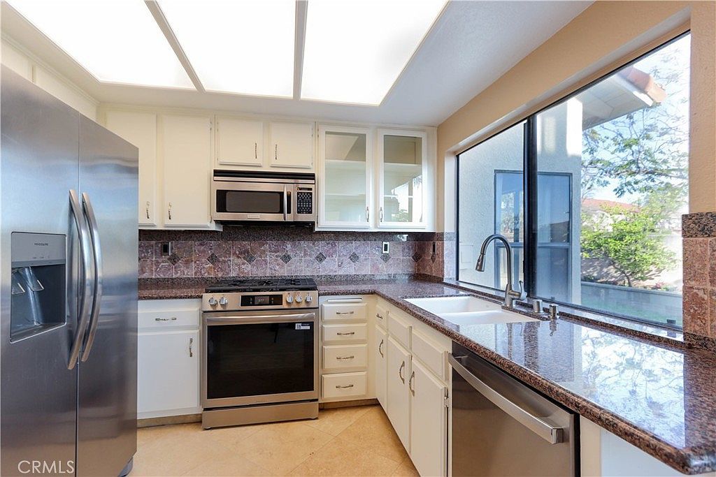 16 Crucillo Rancho Santa Margarita, CA 92688 - Thumbnail 5