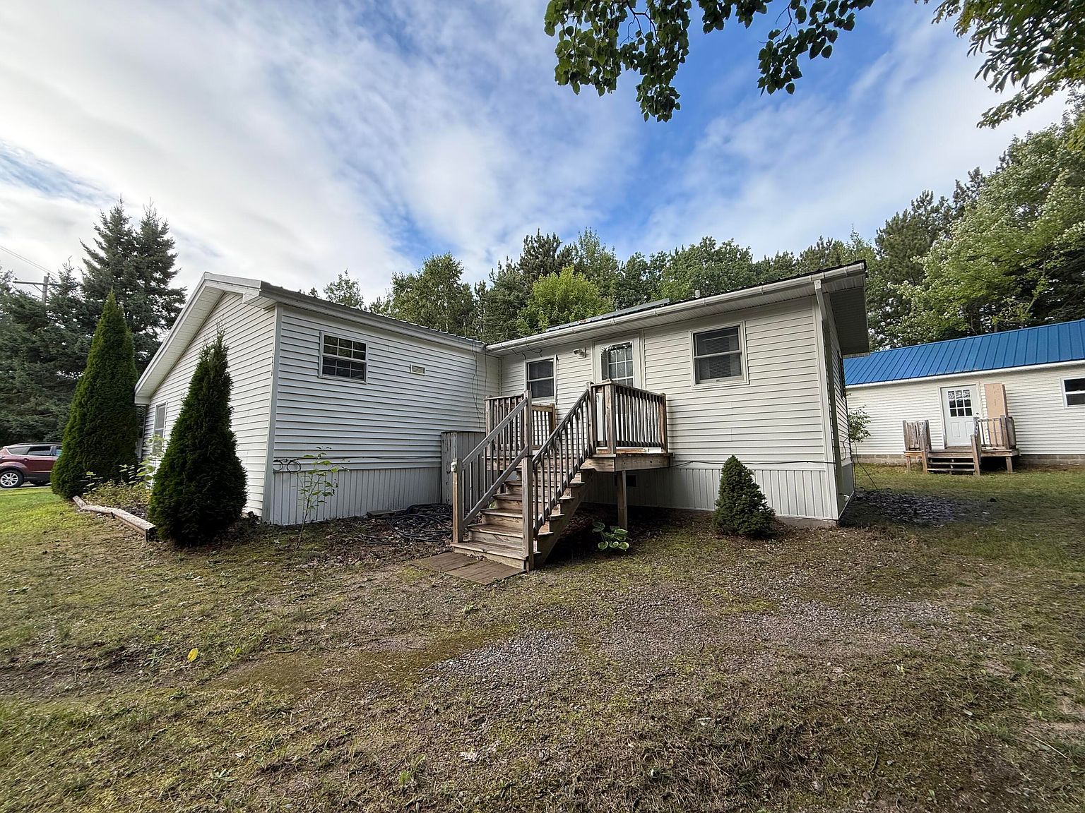 12416 W Lakeshore Dr Brimley, MI 49715 - Thumbnail 5