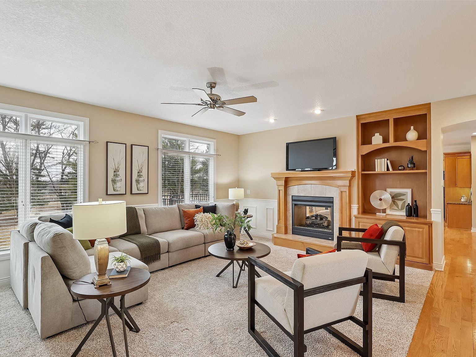 15701 Brookshire Dr Urbandale, IA 50323 - Thumbnail 5