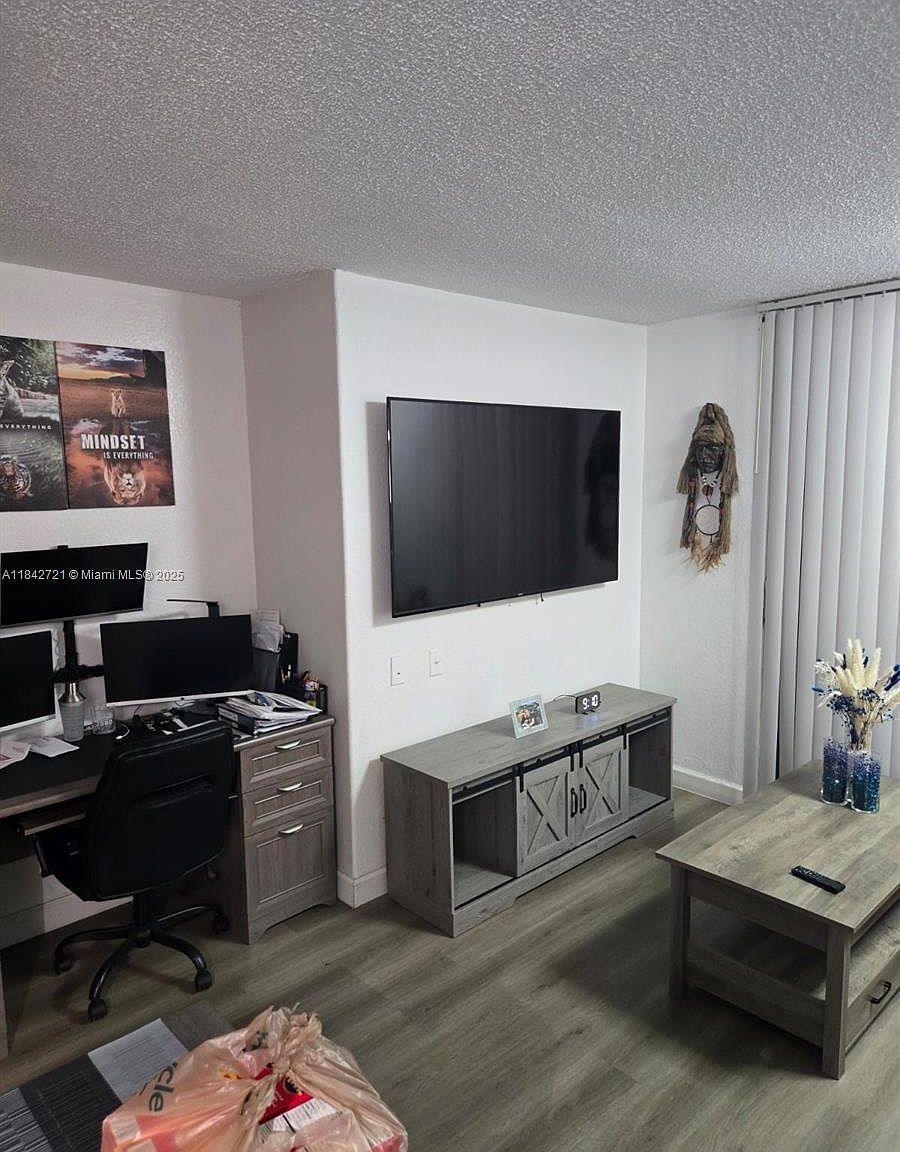 16450 NW 2nd Ave APT 310 Miami, FL 33169 - Thumbnail 5