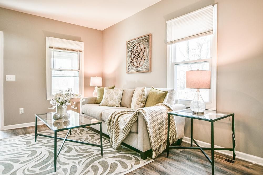 100 E 38th St Minneapolis, MN 55409 - Thumbnail 5