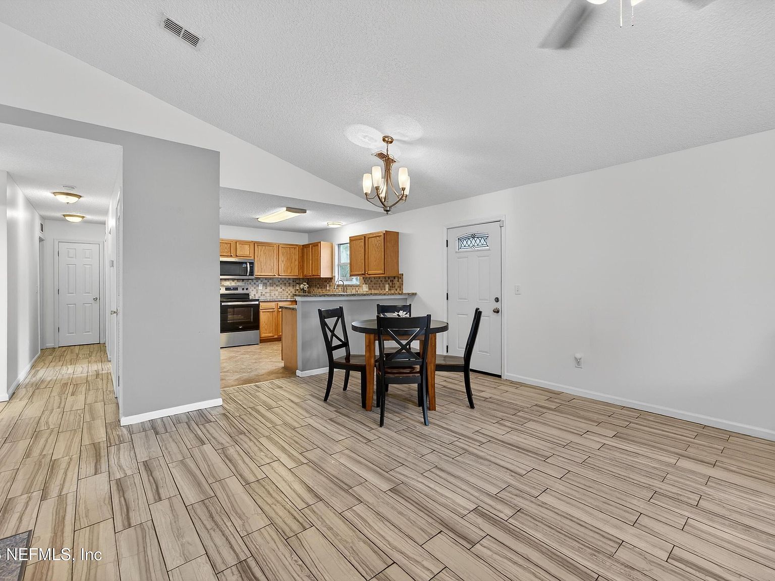 4405 Charles Bennett Dr Jacksonville, FL 32225 - Thumbnail 5