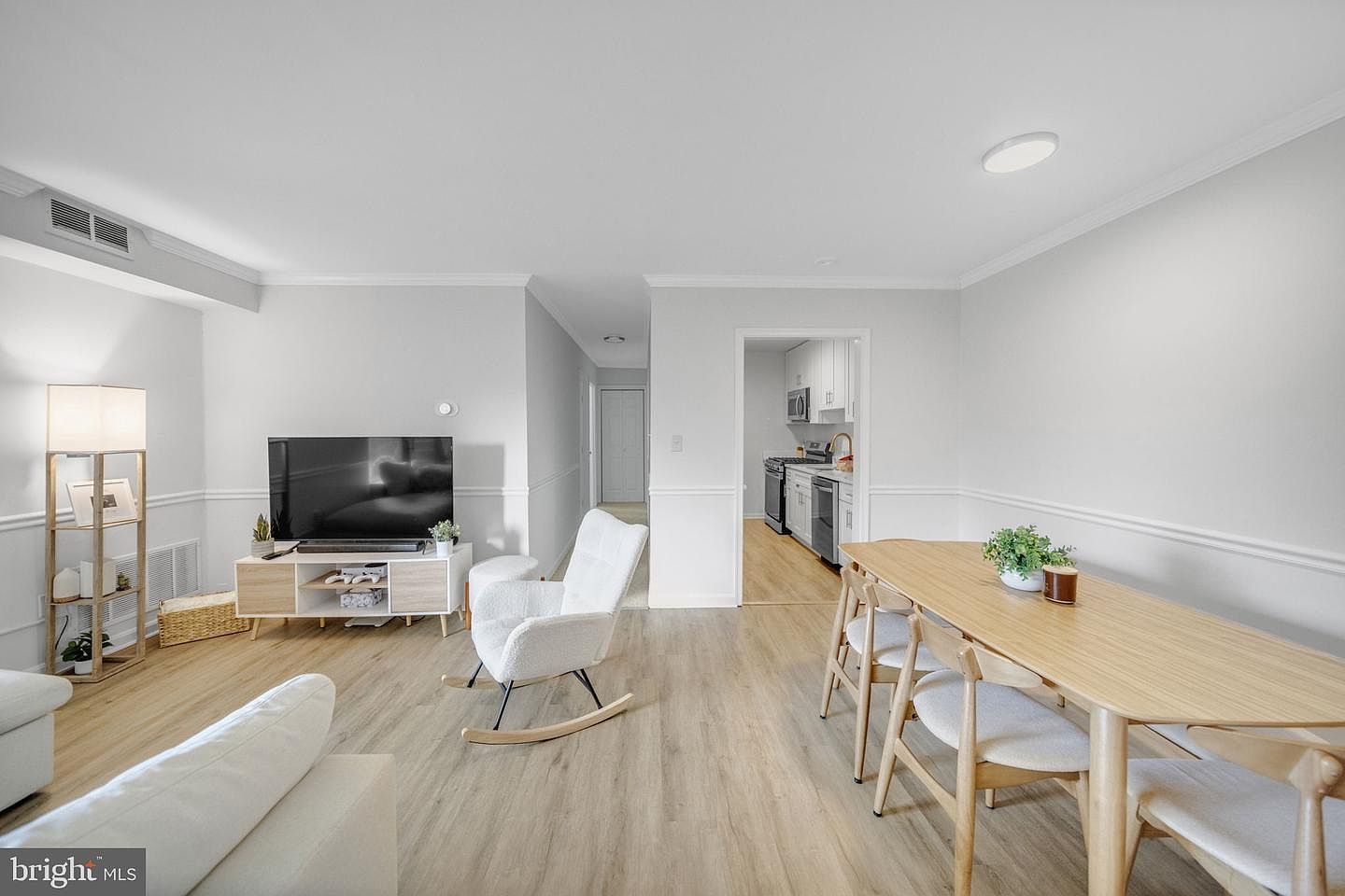 10725 W West Dr #303 Fairfax, VA 22030 - Thumbnail 5