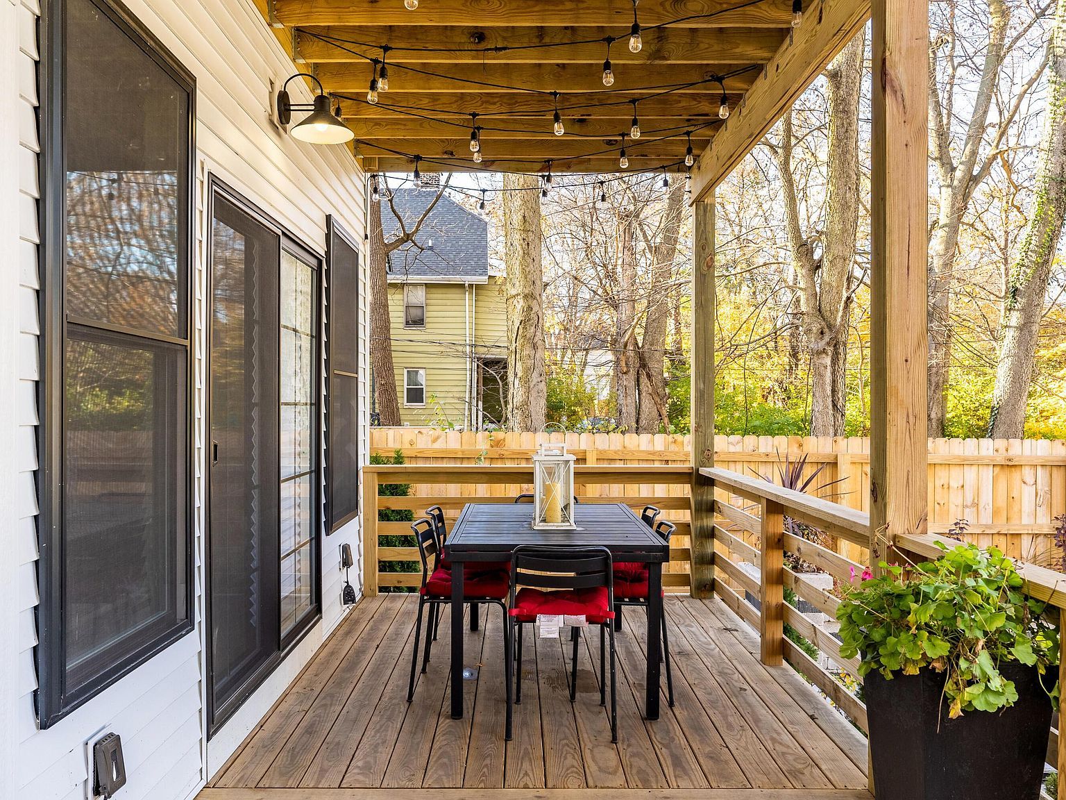 1356 Cole St Columbus, OH 43205 - Thumbnail 5