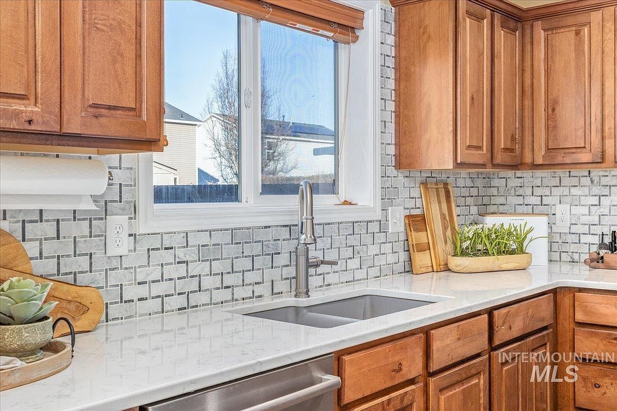 208 E Kaibab Trl Meridian, ID 83646 - Thumbnail 5