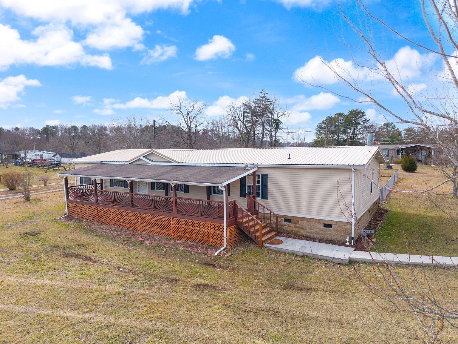 2358 E Highway 1376 East Bernstadt, KY 40729 - Thumbnail 5