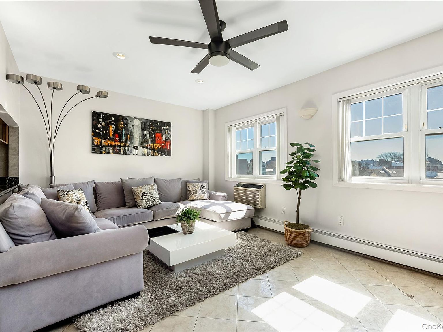 1155 Welling Ct Astoria, NY 11102 - Thumbnail 5