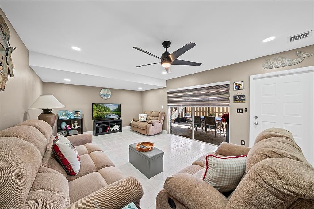 747 NW 30th Ave APT D Delray Beach, FL 33445 - Thumbnail 5