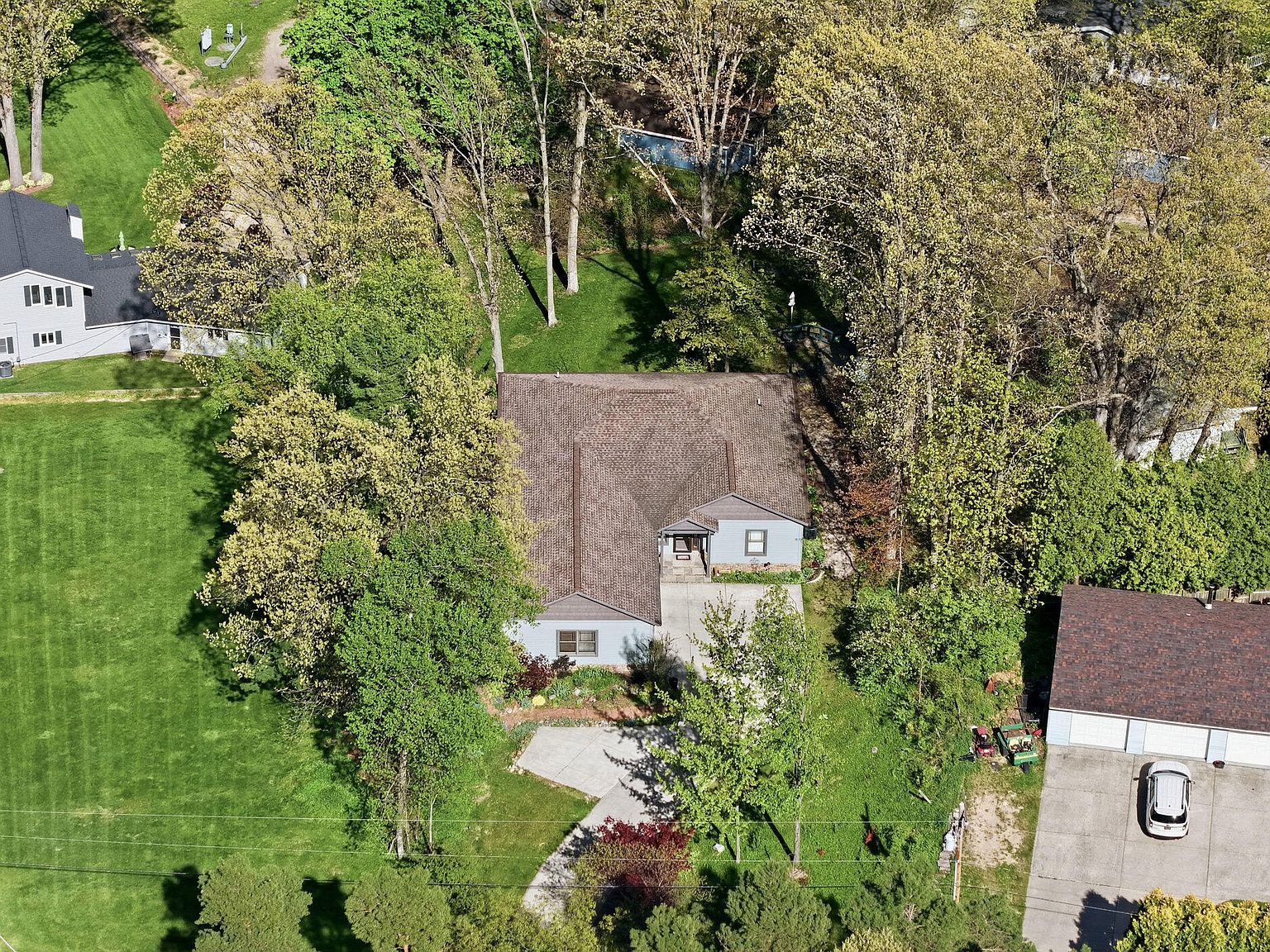 7352 Hallridge Dr NE Belding, MI 48809 - Thumbnail 5
