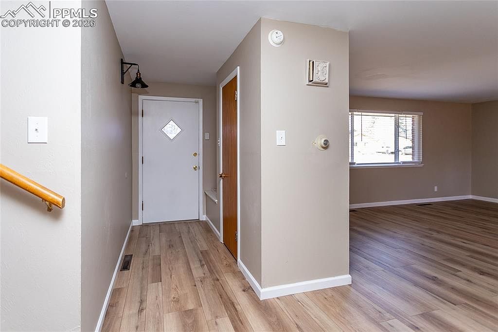 2923 Virginia Ave Colorado Springs, CO 80907 - Thumbnail 5