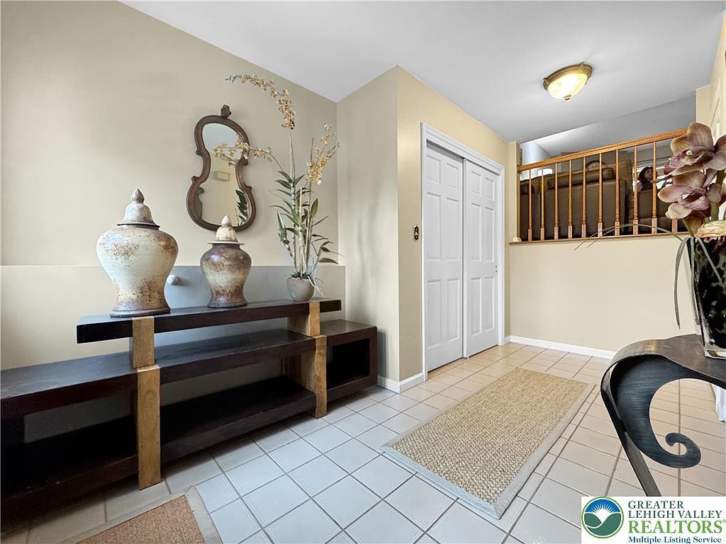 9 Aspen Ct Easton, PA 18040 - Thumbnail 5