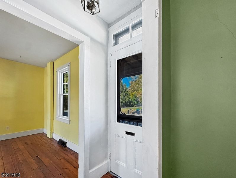 54 Front St Belvidere, NJ 07823 - Thumbnail 5