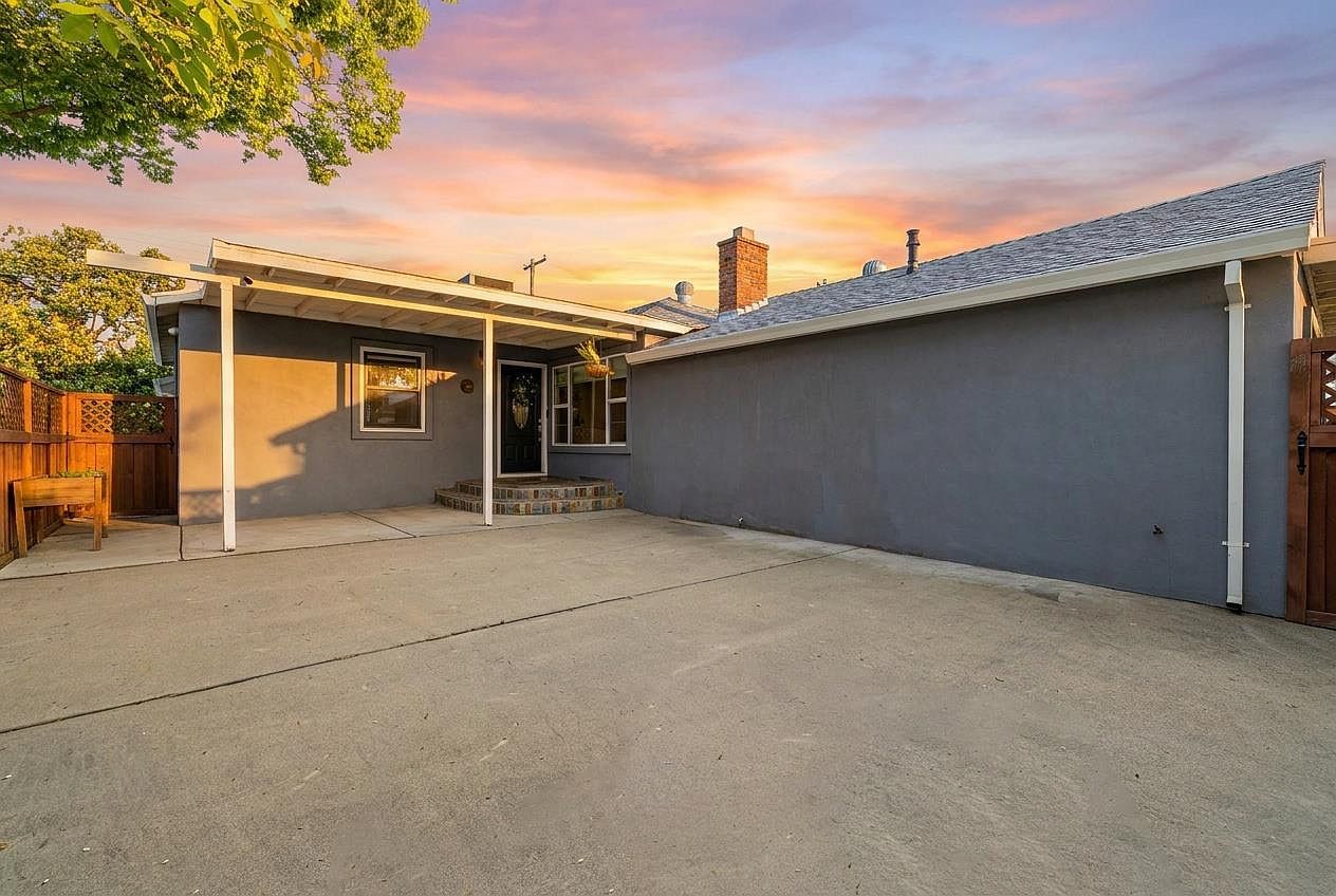 5517 Helen Way Sacramento, CA 95822 - Thumbnail 5