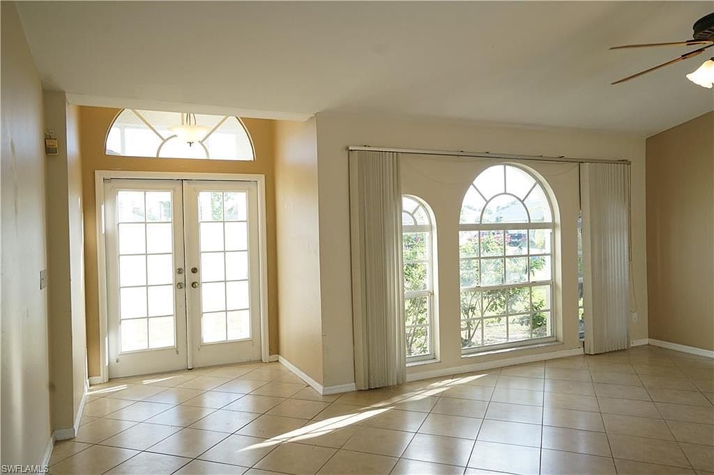 8397 Bahamas Rd Fort Myers, FL 33967 - Thumbnail 5