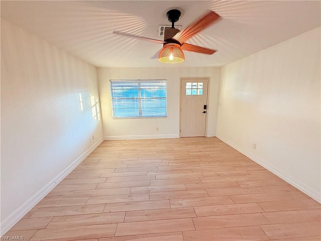 9017 Pineapple Rd Fort Myers, FL 33967 - Thumbnail 5