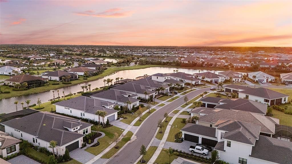 4711 Cedron Ct Sarasota, FL 34240 - Thumbnail 5