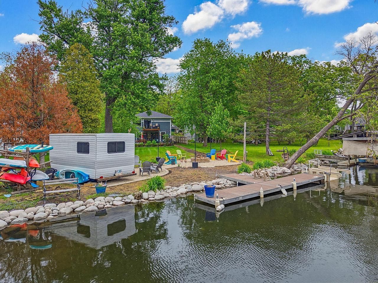 34215 Venice Park Rd Delafield, WI 53018 - Thumbnail 5
