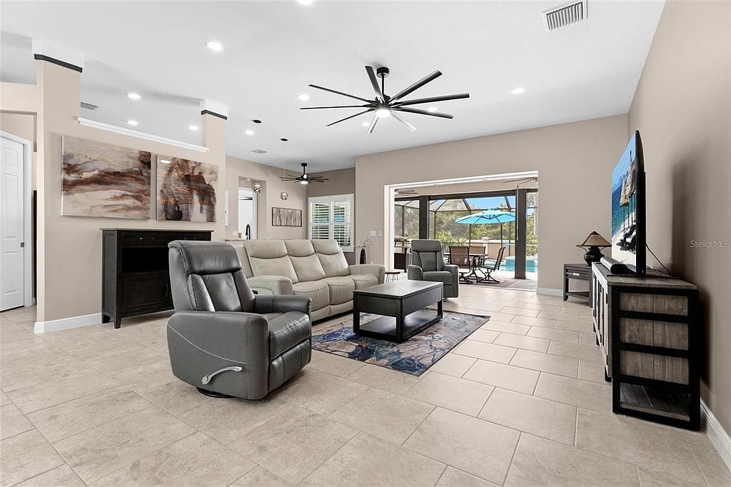 6312 Turners Gap Rd Bradenton, FL 34203 - Thumbnail 5
