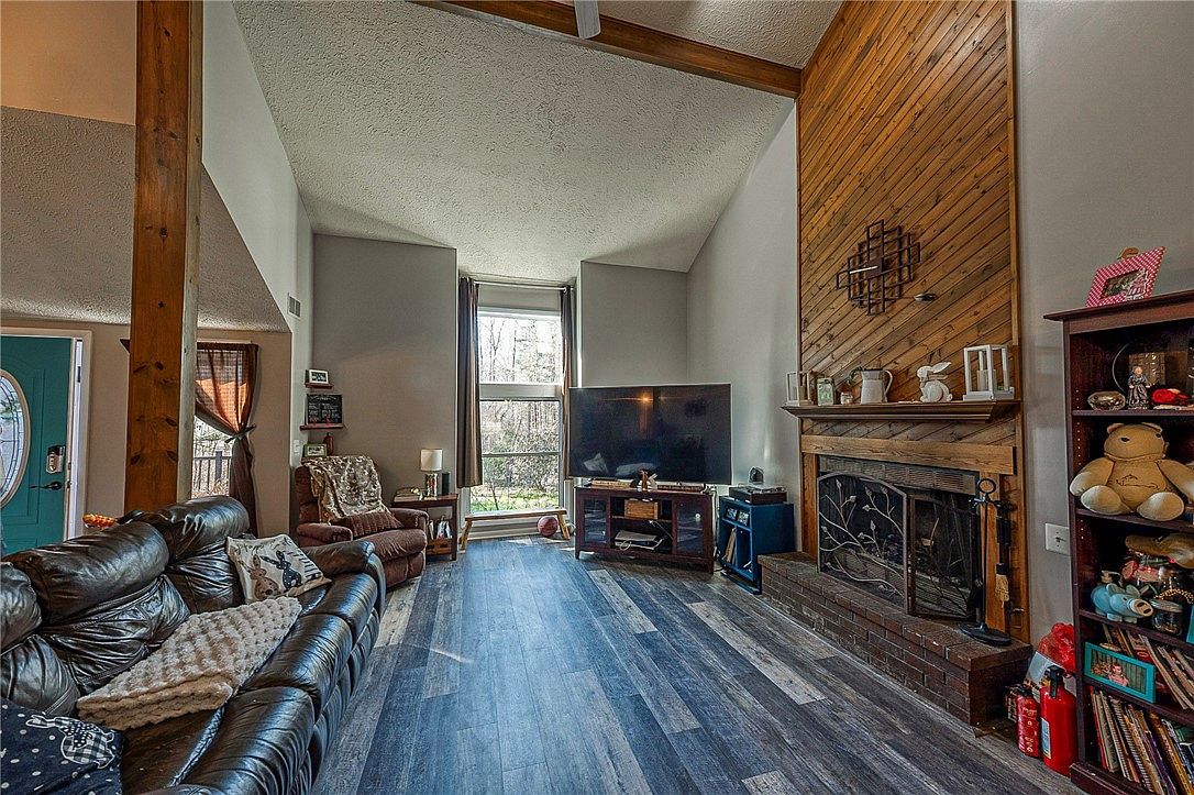 1917 Oneida Valley Rd Karns City, PA 16041 - Thumbnail 5