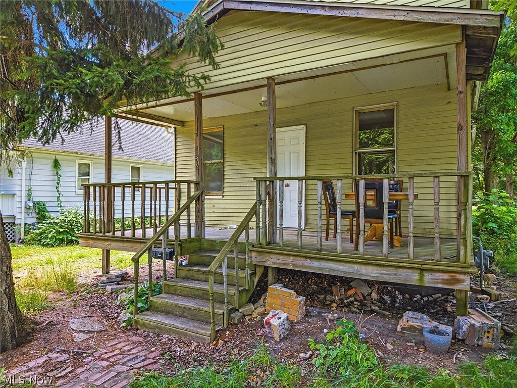 146 Albert St NE Warren, OH 44483 - Thumbnail 5