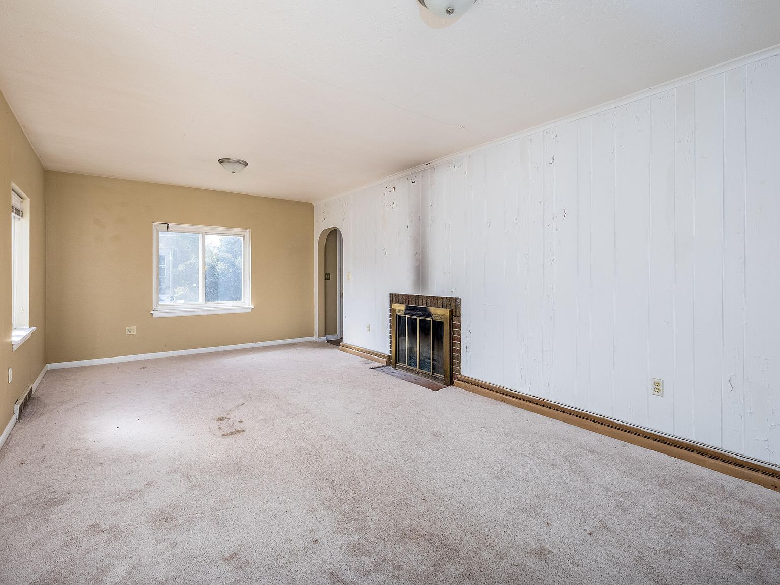 106 W Washington St Kentland, IN 47951 - Thumbnail 5