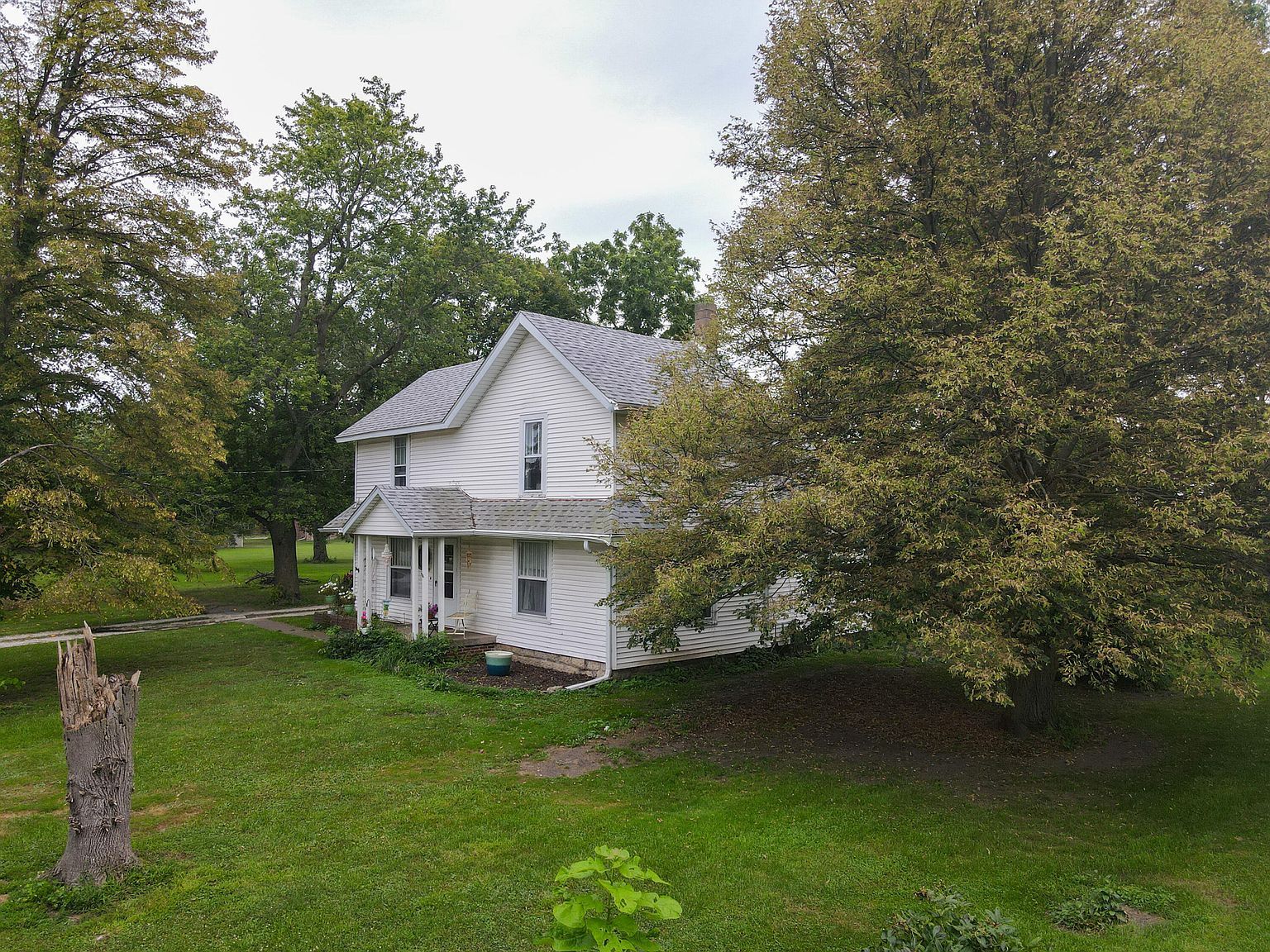 311 W Allen St Kentland, IN 47951 - Thumbnail 5