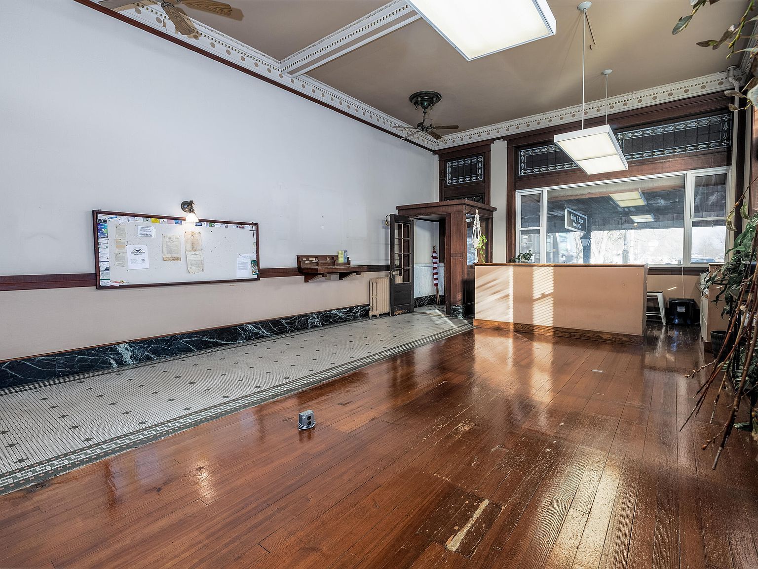 202 N 3rd St Kentland, IN 47951 - Thumbnail 5