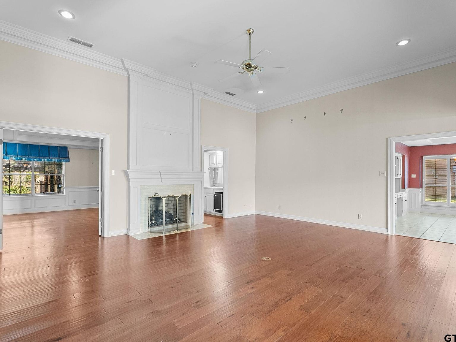 1807 Royal Oak Dr Tyler, TX 75703 - Thumbnail 5