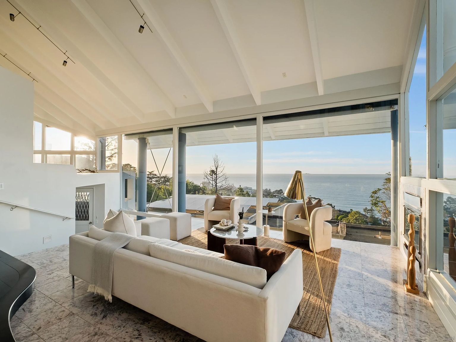 1705 Valdes Dr La Jolla, CA 92037 - Thumbnail 5