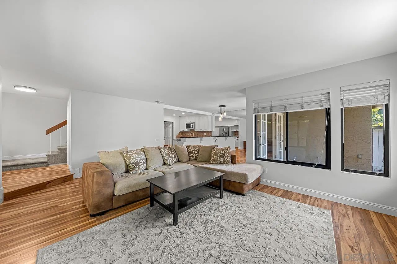 6016 Gaines St San Diego, CA 92110 - Thumbnail 5