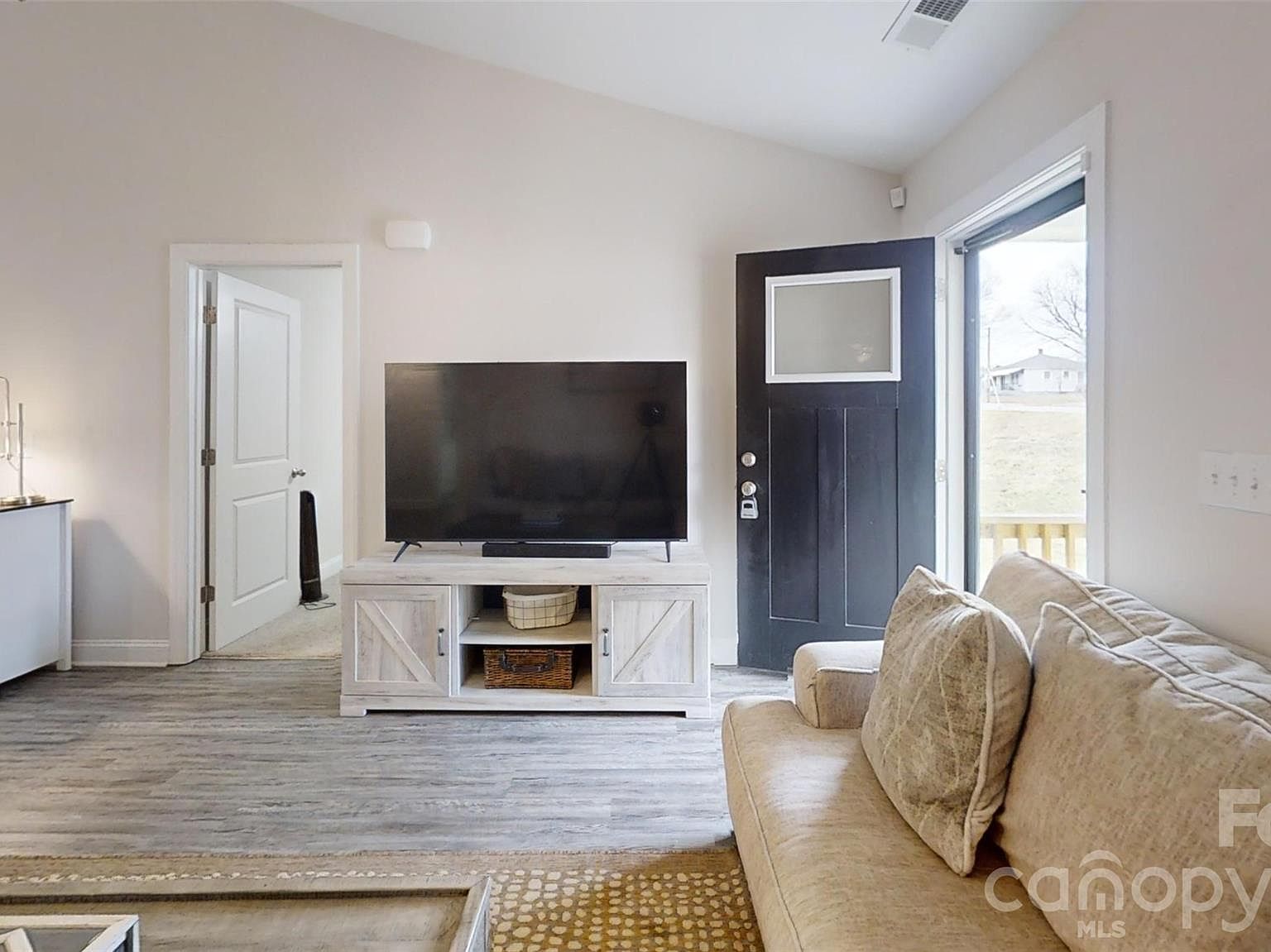 620 13th St SW Hickory, NC 28602 - Thumbnail 5